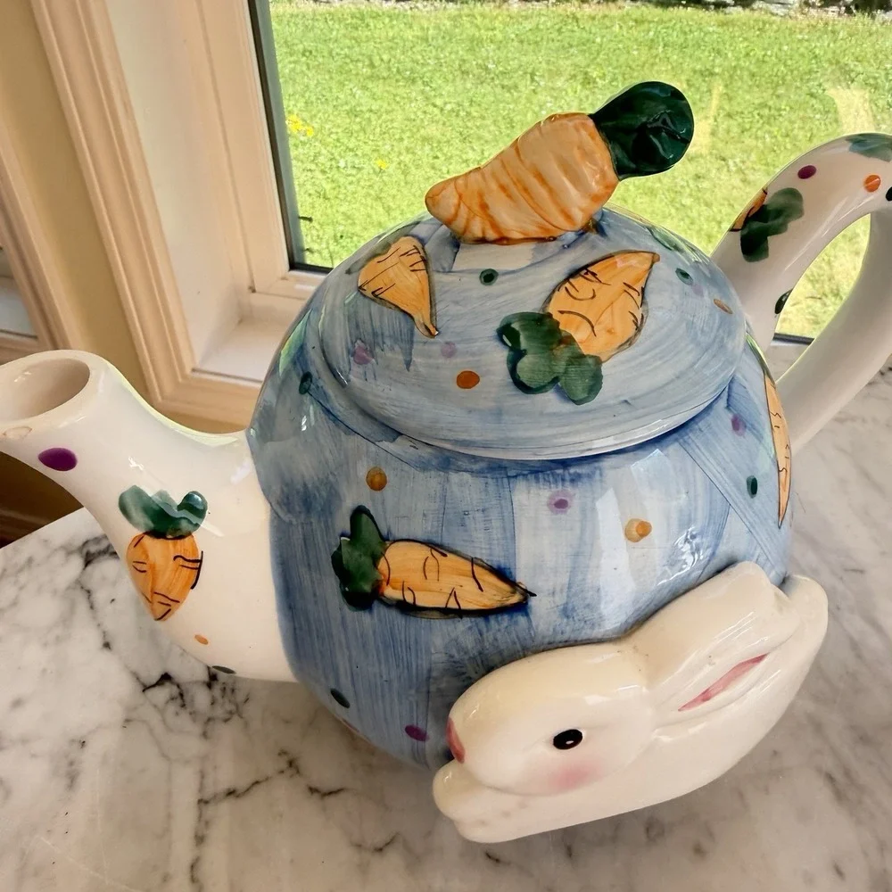Vintage 90s Ceramic Easter Bunny Rabbit & Carrot Teapot with Lid Collectible‎
